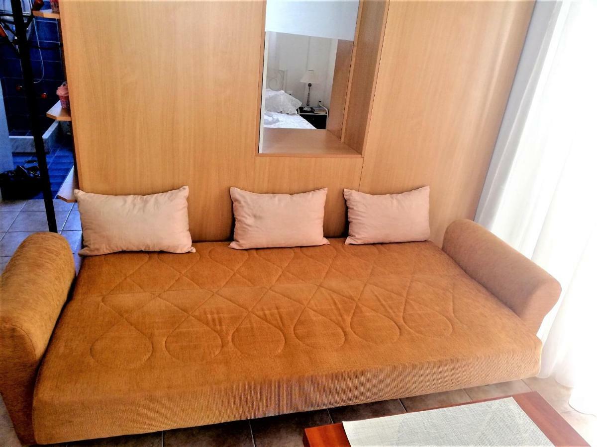 Kalamata Downtown Apartment Екстериор снимка