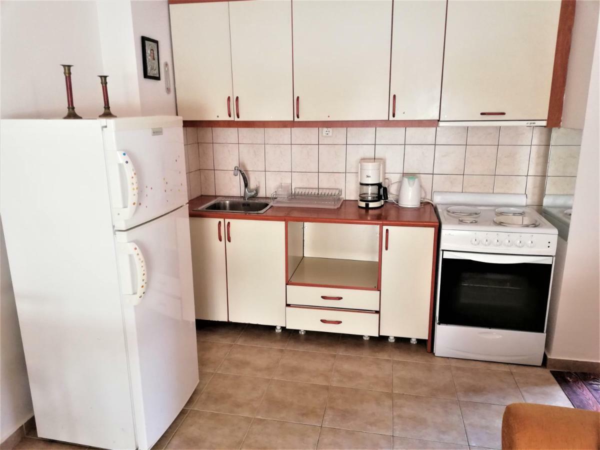 Kalamata Downtown Apartment Екстериор снимка